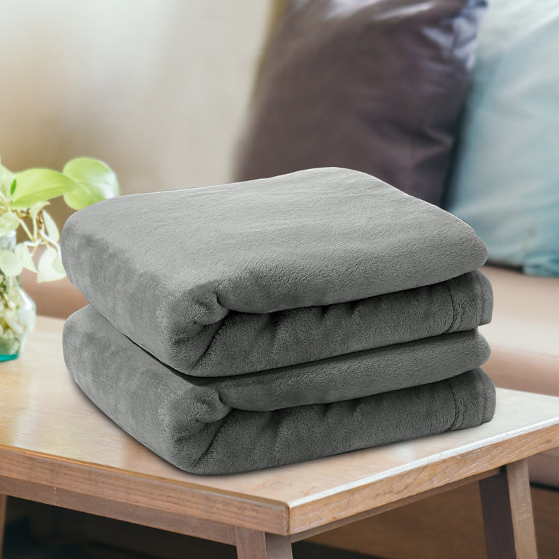 Plush Mink Fleece Blanket – Ultra-Soft, Lightweight Throw For All Seasons, 200cm x 240cm, Silver