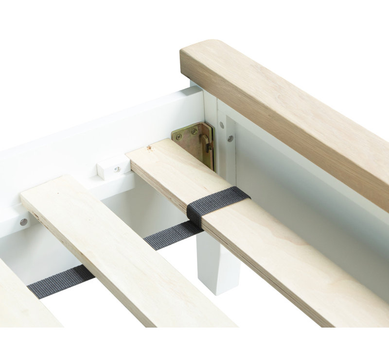 Lyddington 5'0 Bed