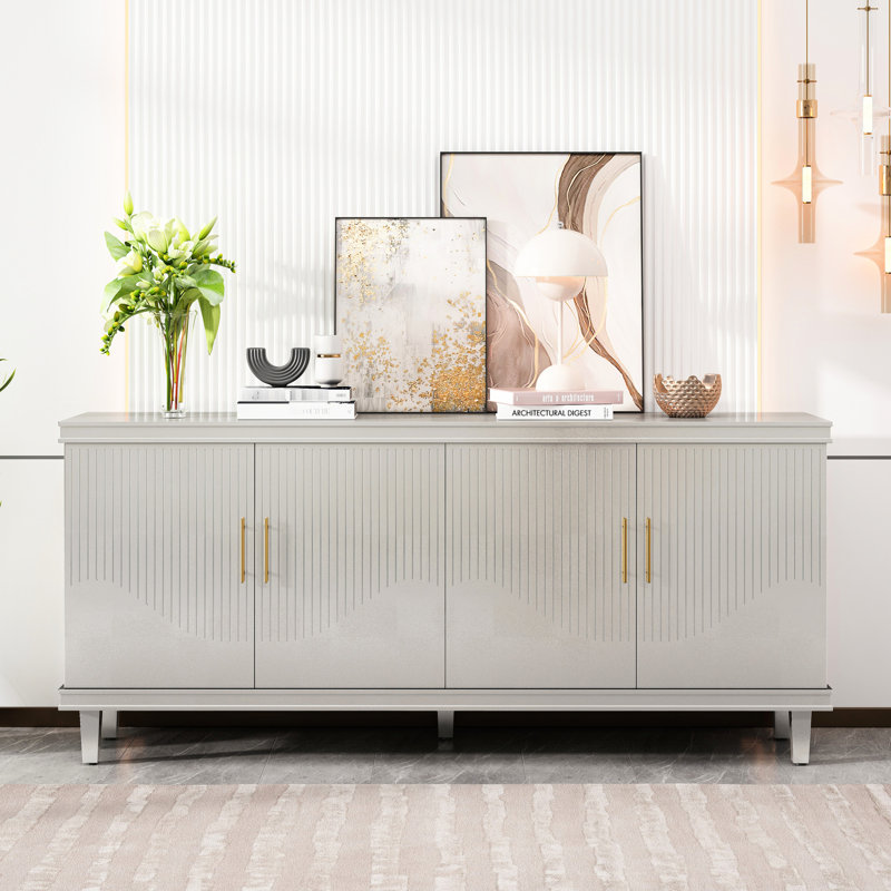 Unité de rangement 68,84 po à 4 portes Champagne. Et bois massif. Spacieux avec double compartiment. Tablettes réglables à l'intérieur. Capacité de charge de 330 lb pour le bureau. Capacité de 66 armoires en stratifié couleur champagne. Bois
