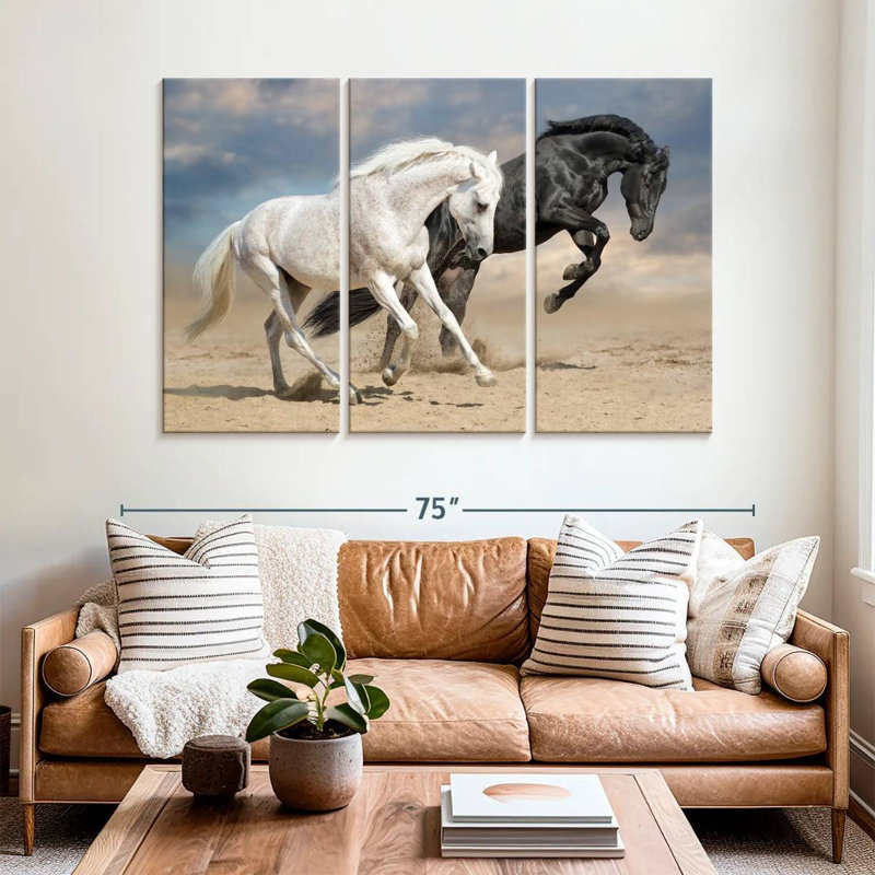 Chevaux noirs et blancs Brampt, H 42 po x l 65 po