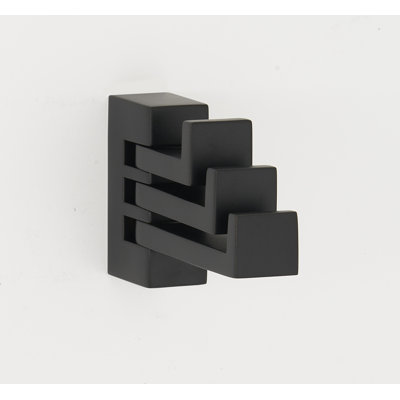 Linear Triple Swivel Hook