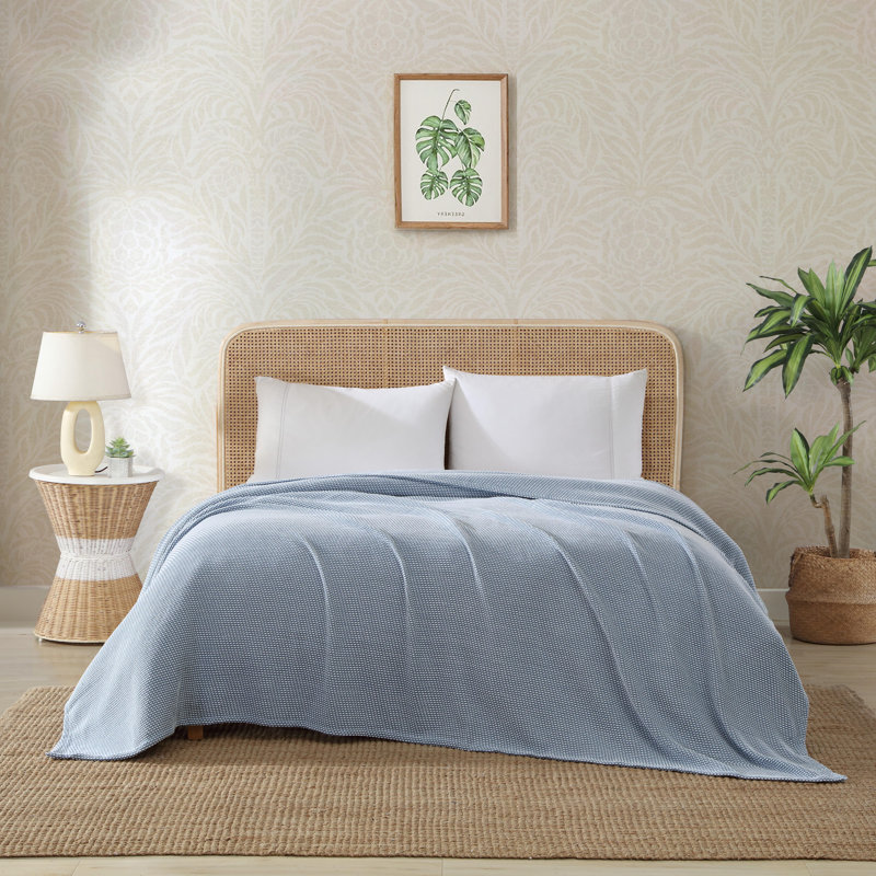 Island Comfort Blanket, Blue, Queen