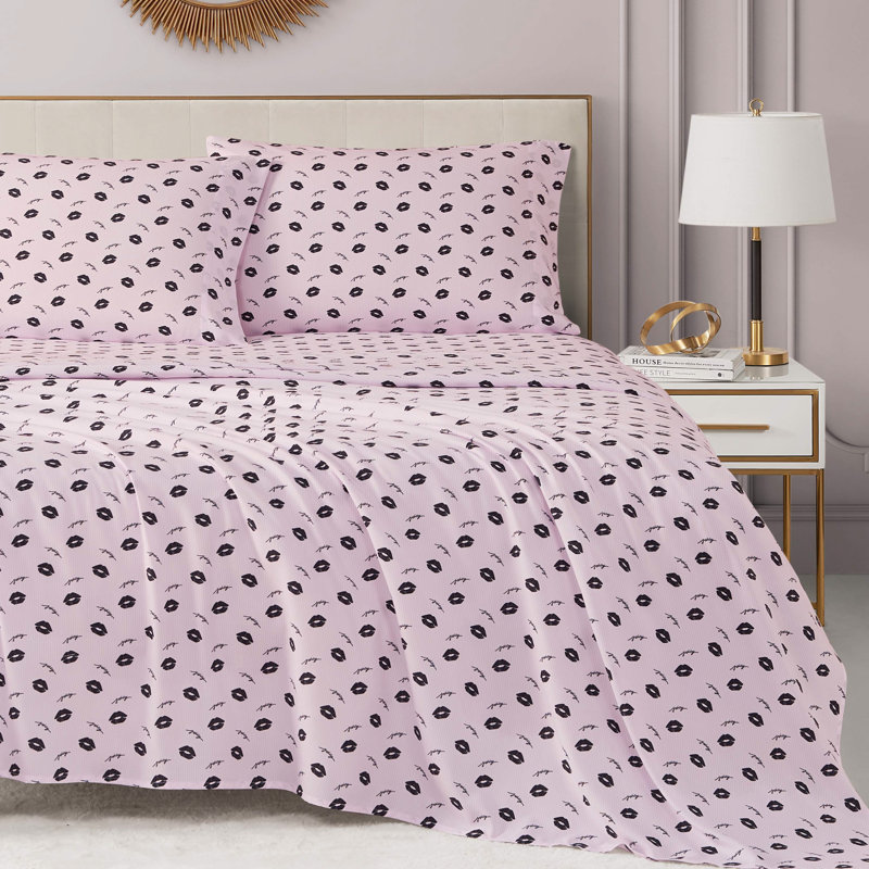 Juicy Couture Printed Microfiber Sheet Set, King, Kiss Stripe