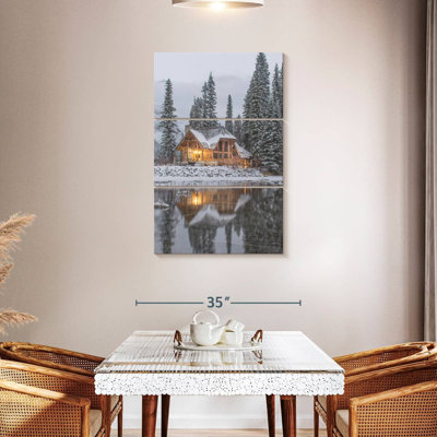 Lilie Glowing Winter Cabin