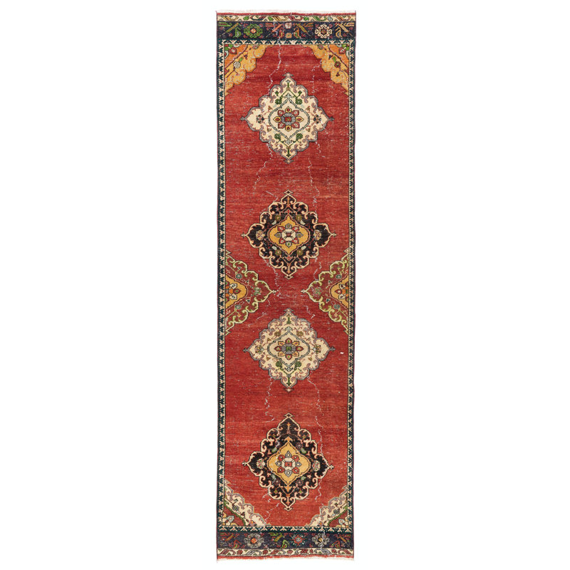 Tapis de couloir anatolien central tissé à la main