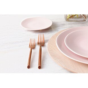 https://assets.wfcdn.com/im/57266574/resize-h310-w310%5Ecompr-r85/4749/47498452/fortessa-heirloom-8-salad-plate-set-of-4.jpg