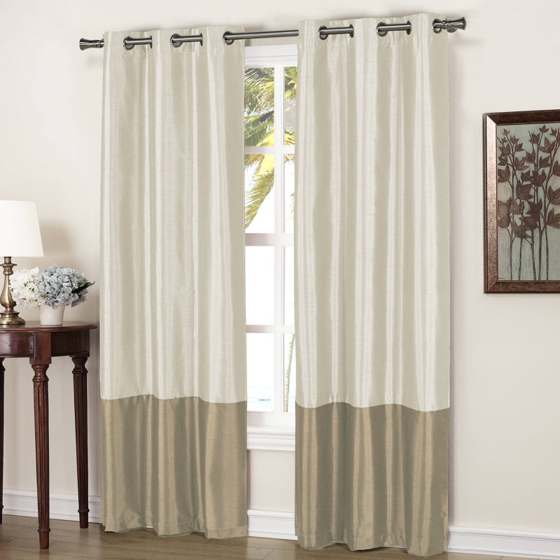 Rideaux occultant avec œillets, Beige / moka