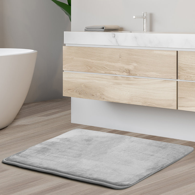 Ultra-Soft Memory Foam Bath Rug with Non-Slip PVC Backing, Silver/Grey, Small: 24" L x 17" W
