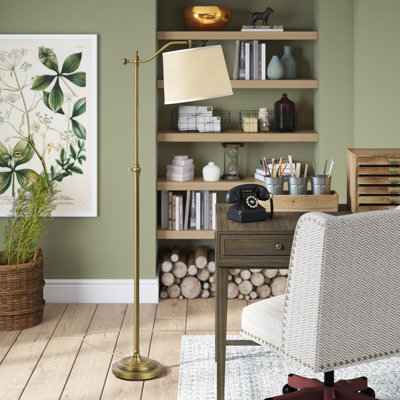 Lampe sur pied Wilmington Downbridge, 165,8 cm de hauteur, laiton antique, 100 W, douille E26, abat-jour beige réglable