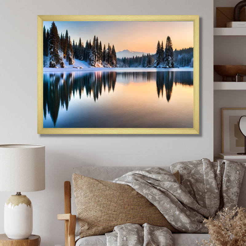 «Winter Alaskan Beauty V» sur toile, H 12 po x l 20 po x P 1 po, Encadrement doré
