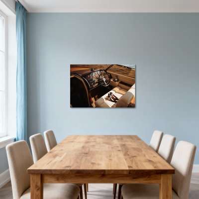 Intérieur de voiture de mode avec tableau de bord en bois