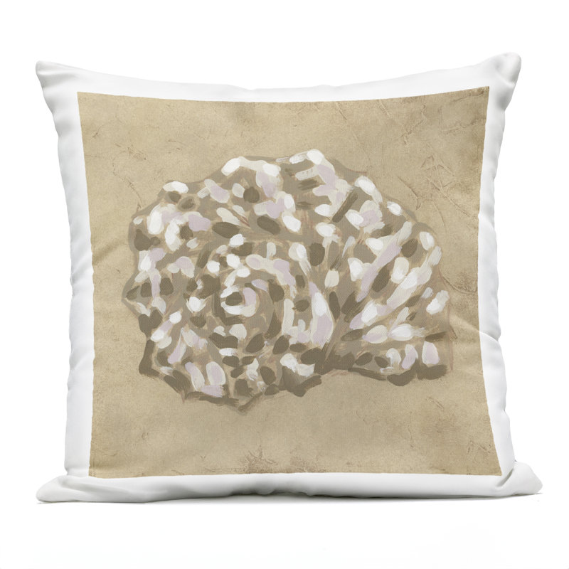 Conception de coussin extérieur imprimé coquillage Earthy Tone par June Erica Vess, Coquillage beige