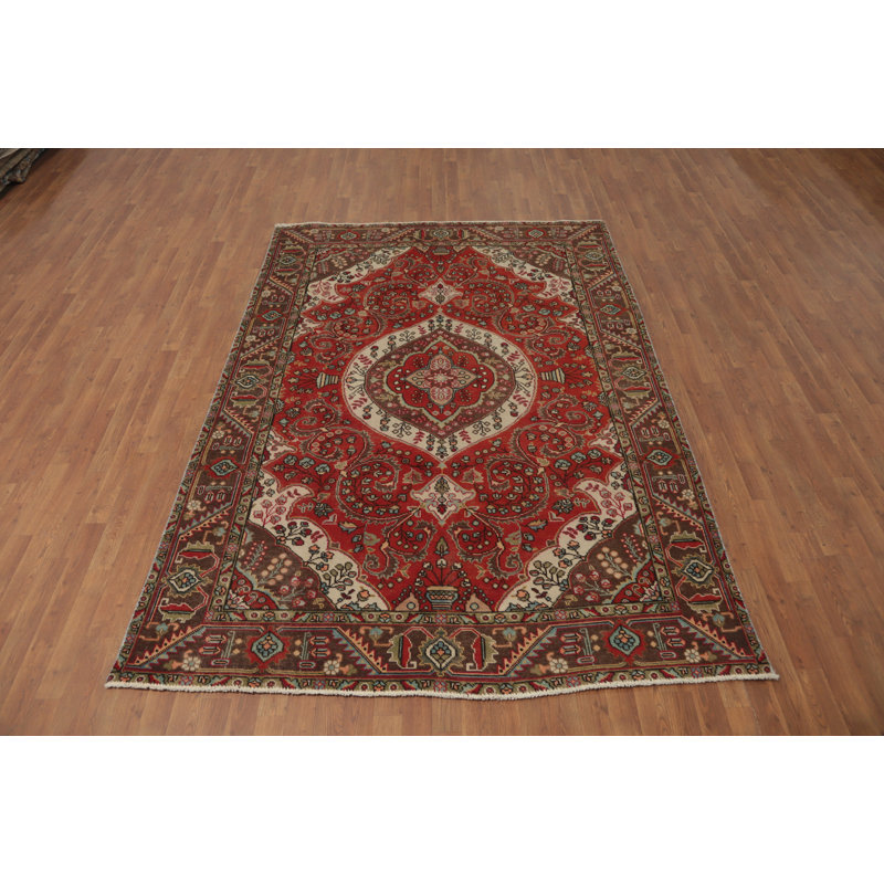 Tapis traditionnel floral 6 x 9