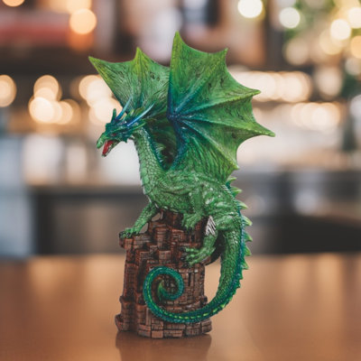 Figurine 11 "H Green Dragon