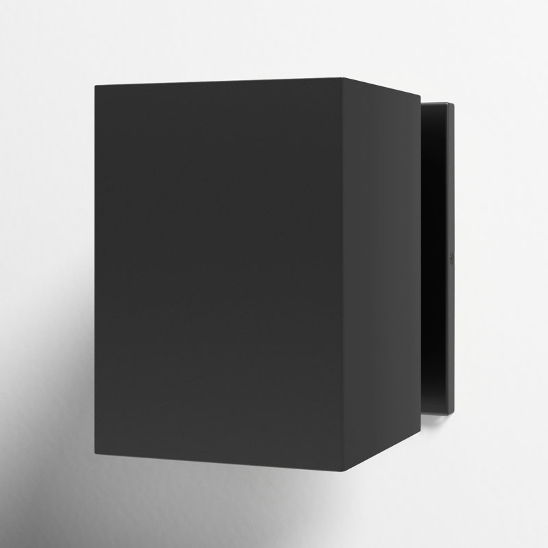 Dyer Aluminum Wall Light, Black, 7" H x 5" W x 7.75" D, No