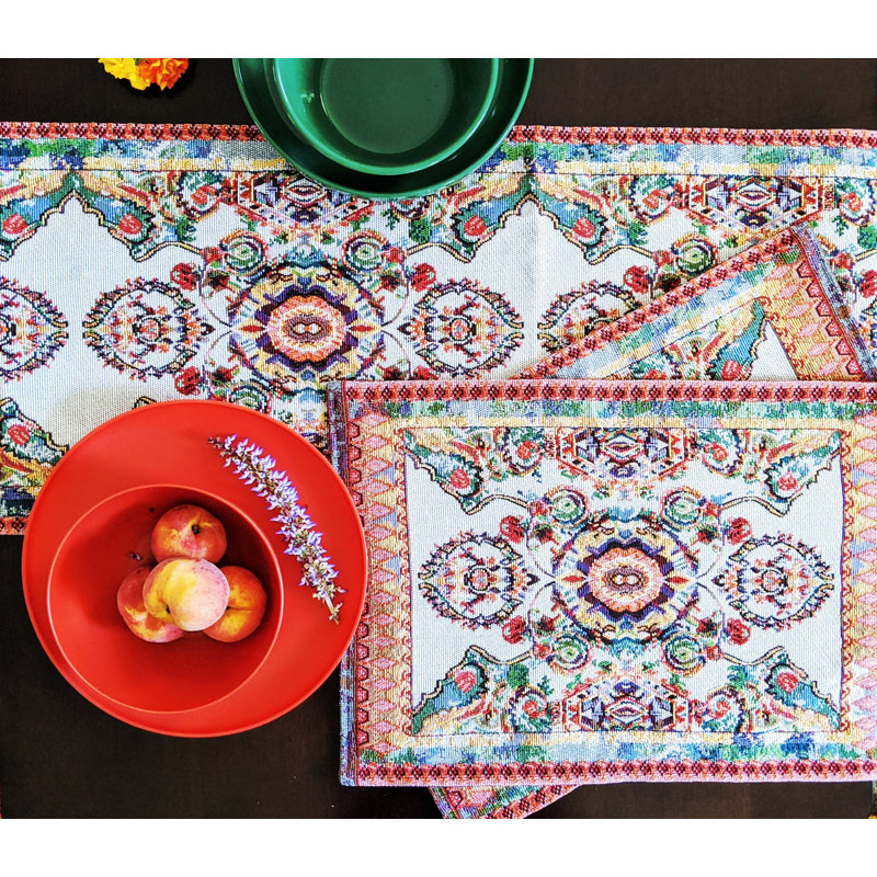 Chemin de table Paisley, L 90 po x l 1 po, Blanc