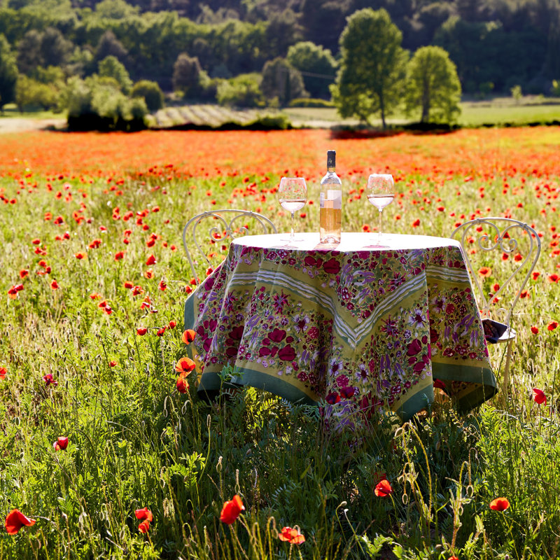 Jardine Tablecloth, 59" W x 59" L