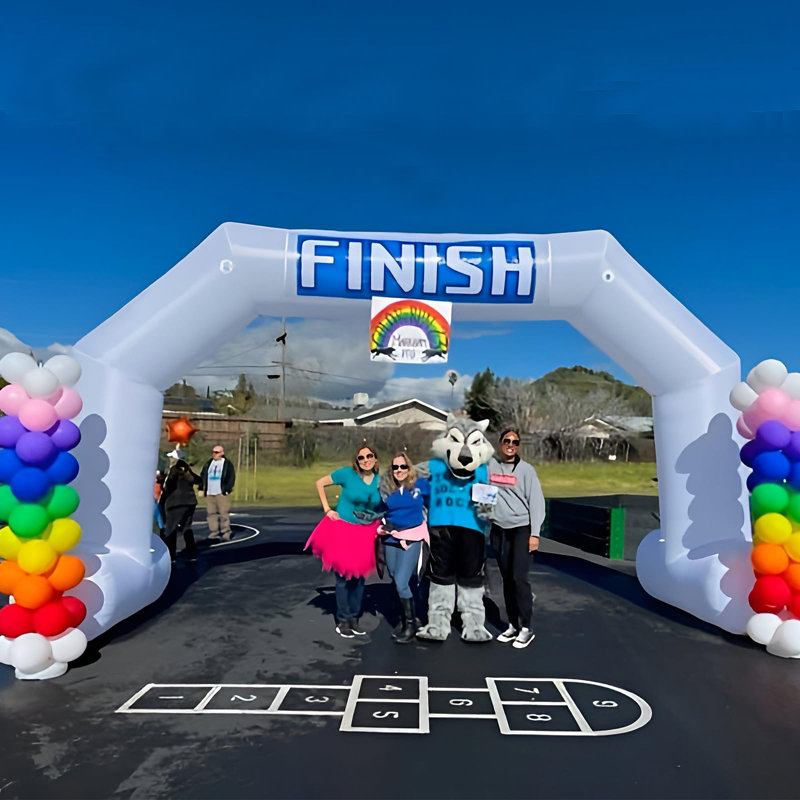 Arche gonflable Sewinfla de 20 pi avec souffleur intégré, arche gonflable hexagonale de la ligne d'arrivée pour les événements de course en plein air, les courses 5K, les sports scolaires et les festiv