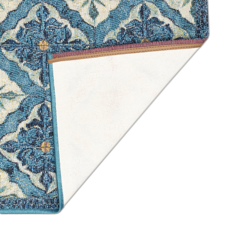 Catasha Geometric Polyester Non-Skid Kitchen Mat, Runner 1'11" x 4'11"