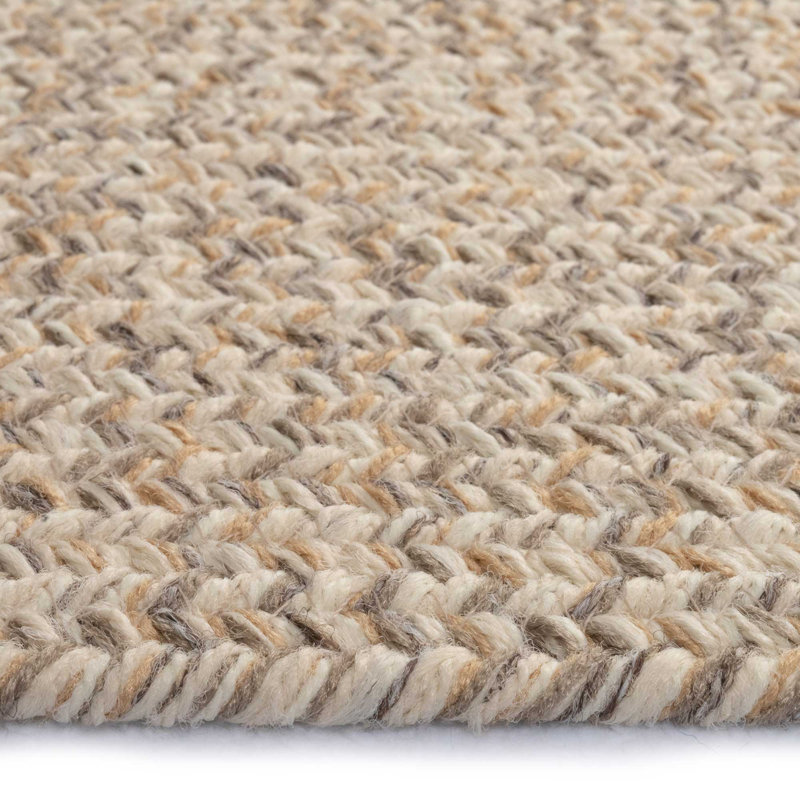 Windall Indoor / Outdoor Rug, Oval 7' x 9'