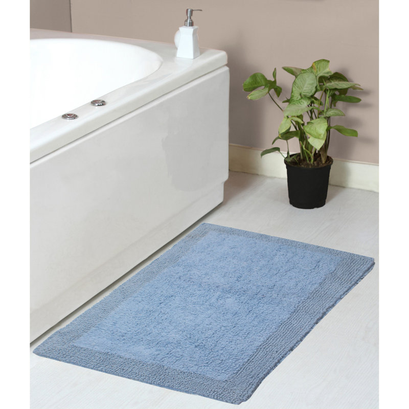 Tapis de bain réversible de couleur unie BRUSS, Bleu, L 21 po x L 34 po