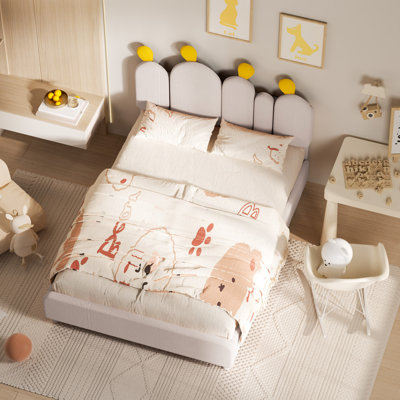 Toddler Bed with Headboard, Solid Wood Bed Frame, Bouclé Bed Frame
