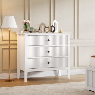 Commode de 31,5 po de largeur pour chambre à coucher, 3 tiroirs, commode en bois cannelée avec pieds en métal, armoire de rangement pour couloir