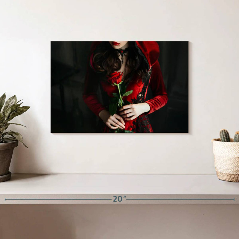 Kelan Lady Vampire, 8" H x 12" W