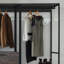 Garde-robe rustique: chaleur pour un usage polyvalent, rangement très profond, teinture