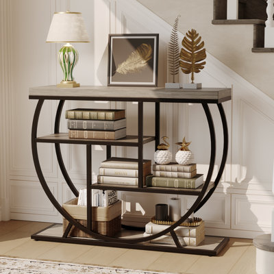 Console étroite à 4 niveaux pour le salon - Table de ferme industrielle avec tablettes de rangement - Plateau en bois rustique et structure géométrique en métal - Mobilier d'appoint peu encombrant - Gris