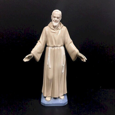 Figurine Hulcott Father Pio