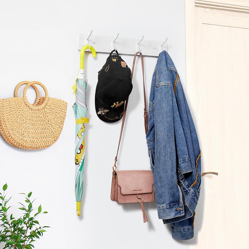 Portemanteau mural blanc robuste avec crochets | Organisateur de cintres en métal pour vestes, chapeaux, serviettes et accessoires | Solution de rangement peu encombrante pour le vestibule, le placard, le vestibule ou la salle de bain | Conception utilitaire moderne