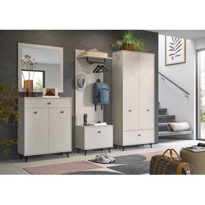 Notes Shoe Cabinet