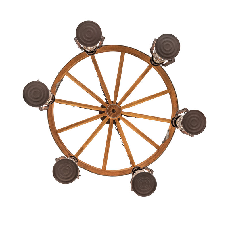 Aquia 6 - Light Chandelier