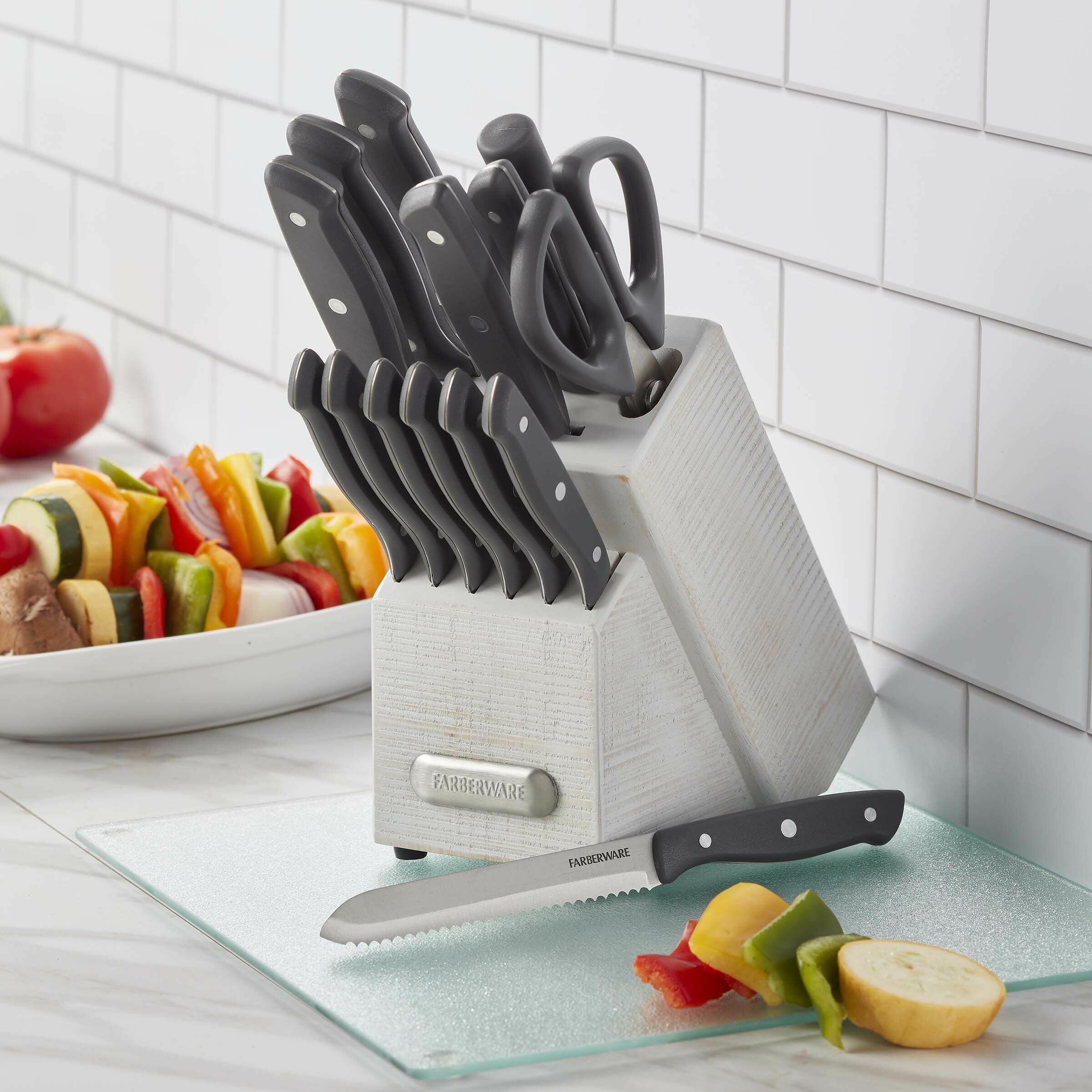 22 Piece Farberware Knife Cutlery Set and Block with Bonus Items