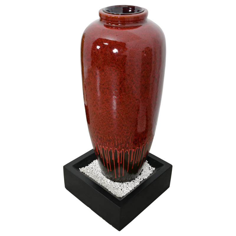 Fontaine en porcelaine, Rouge