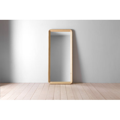 Simple Mirror