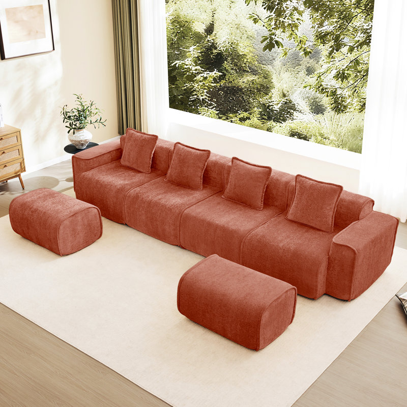Canapé d'angle modulaire 4 places sans structure, design épuré en velours rouge, passepoil à bords français, aucun assemblage requis, coussins décoratifs inclus, confortable pour se détendre, coussins en velours en forme de U et poufs amovibles, espace généreux