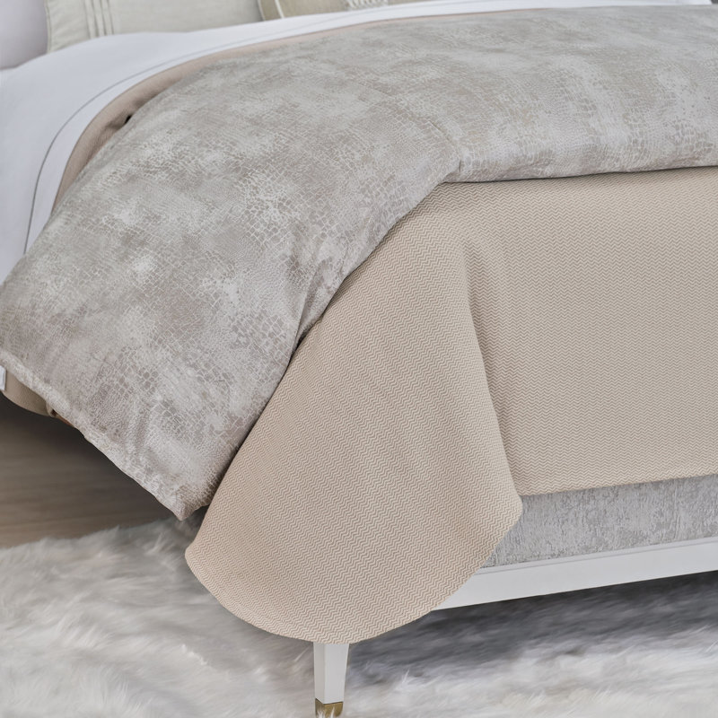 Elise Bedset, Super Queen Duvet Cover + 5 Additional Pieces