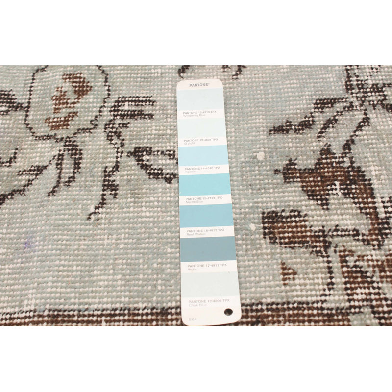 Tapis bleu clair transitionnel de couleur 5 pi 4 po x 9 pi 0 po