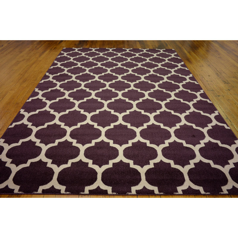 Tapis à motif géométrique mauve Cara-Leigh, Rectangle 7 pi 1 po x 10 pi