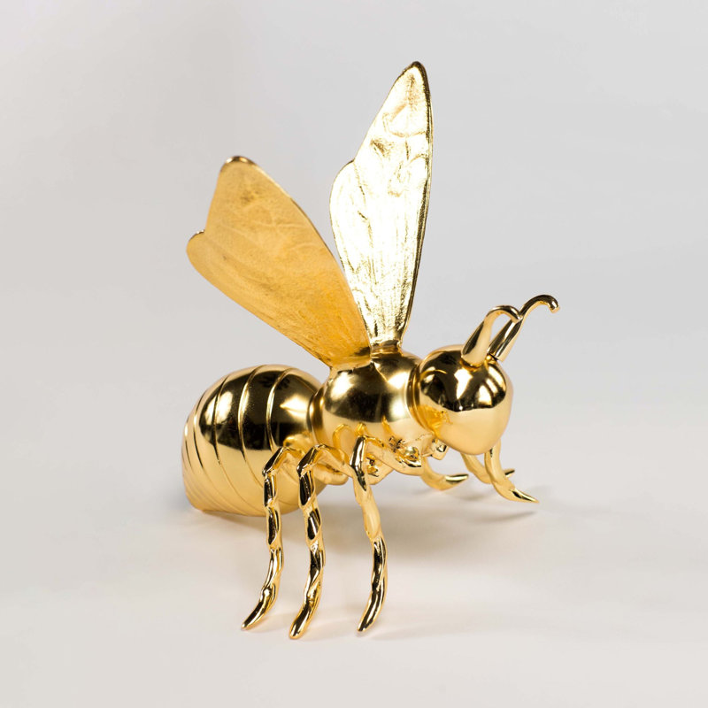 Queen Bee, Gold