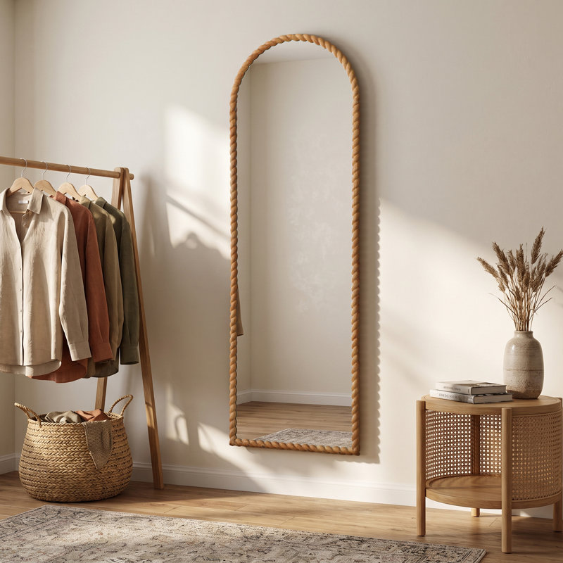 Miroir arqué avec cadre en bois d'hévéa, 71 po x 24 po
