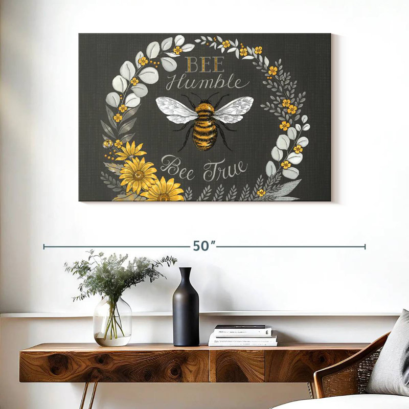 Brampt Bee Humble Bee True, 26" H x 39" W