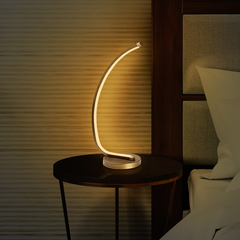 Lampe de table moderne en or, corps en métal, 7,1 x 16,9 x 5,1 pouces | 80 IRC, IP20, douille DEL 12 W, câble de 78,7 pouces, interrupteur marche / arrêt | Éclairage glamour élégant pour la décoration intérieure, la chambre à coucher, le salon et les espaces de bureau
