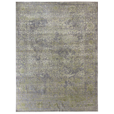 Arabesque Oriental Area Rug in Gray/Silver/Lime