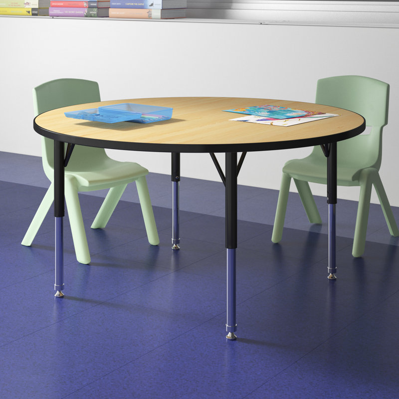 Table d'activité à hauteur réglable MG, H 24 po x L 48 po x l 48 po, Érable fusion