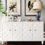 Buffet décoratif 4 portes en bois avec armoire décorative blanc délavé pour plusieurs espaces tels que le salon, l'entrée, le couloir, le bureau, la cuisine et la salle à manger. Tablettes réglables. Stable. Facile