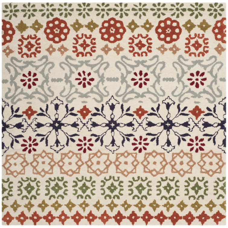 Kouerga bHand Tufted Wool Floral Rug