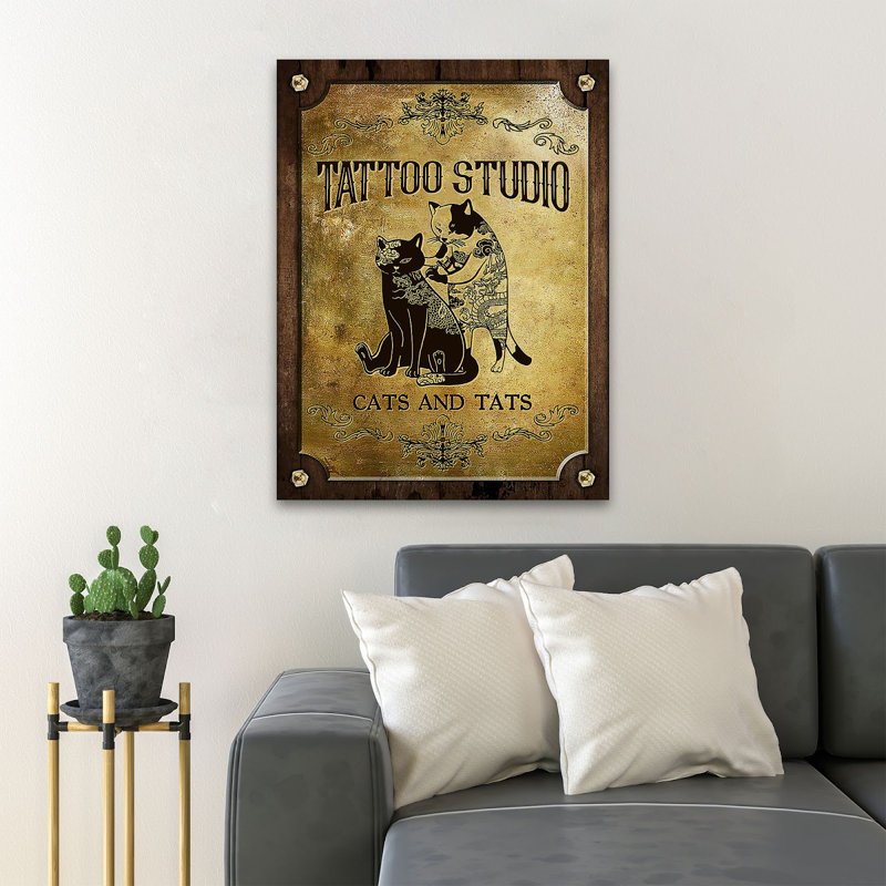 Reproduction d'art graphique sur toile tendue, "A Tatoo", H 14 po x l 11 po x P 2 po